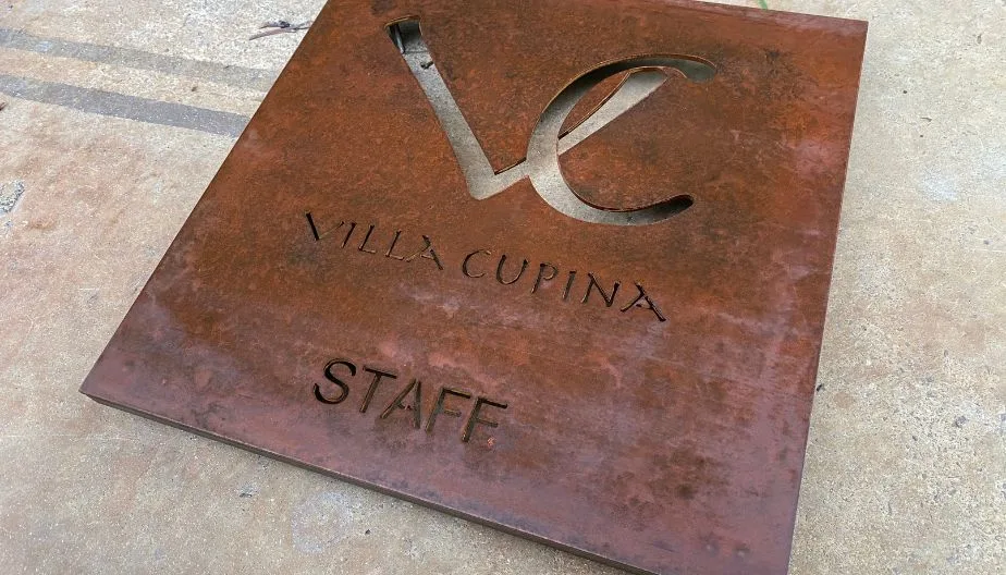 Cartel Villa Cupina