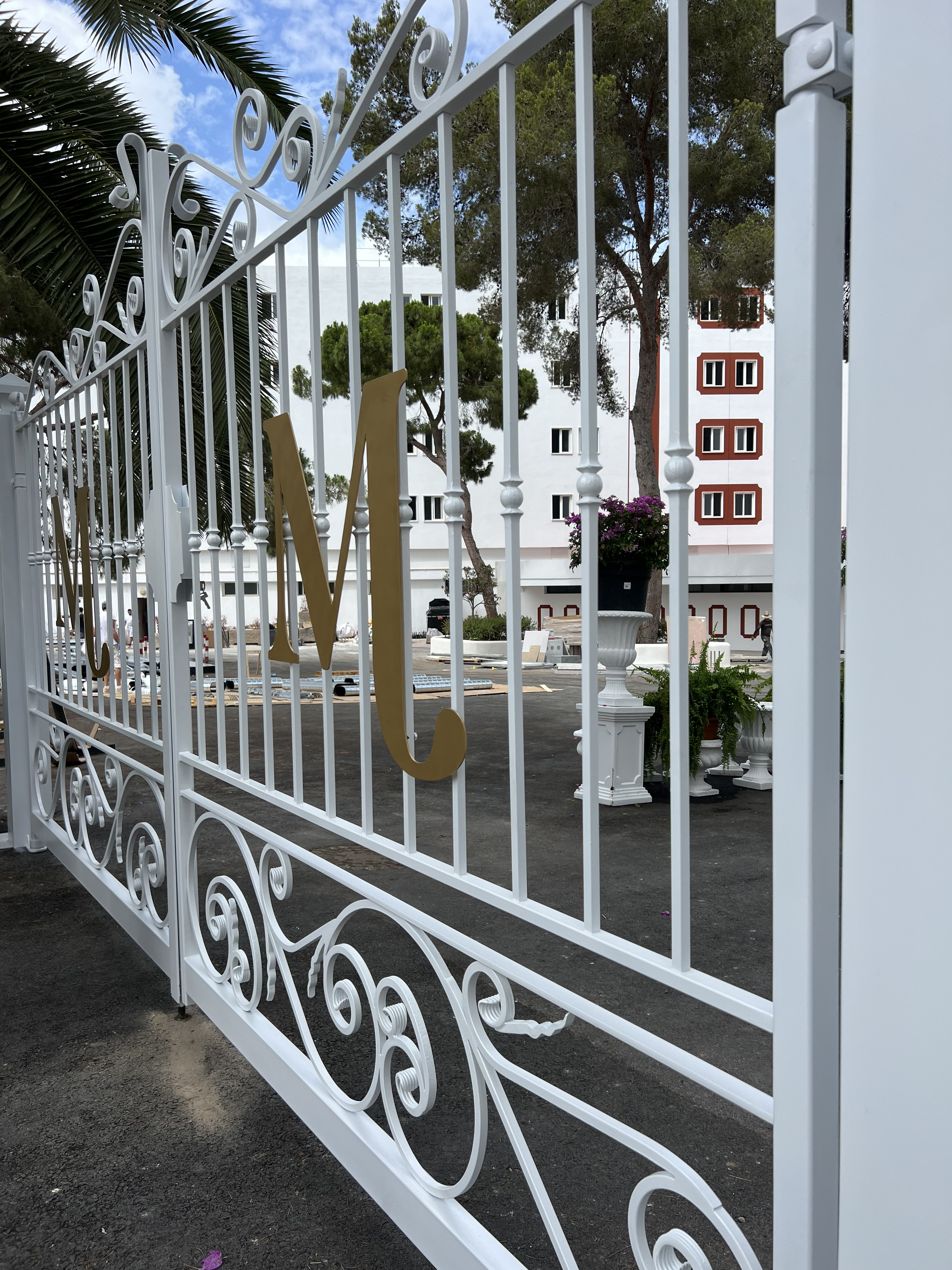 Puerta estilo tradicional 5